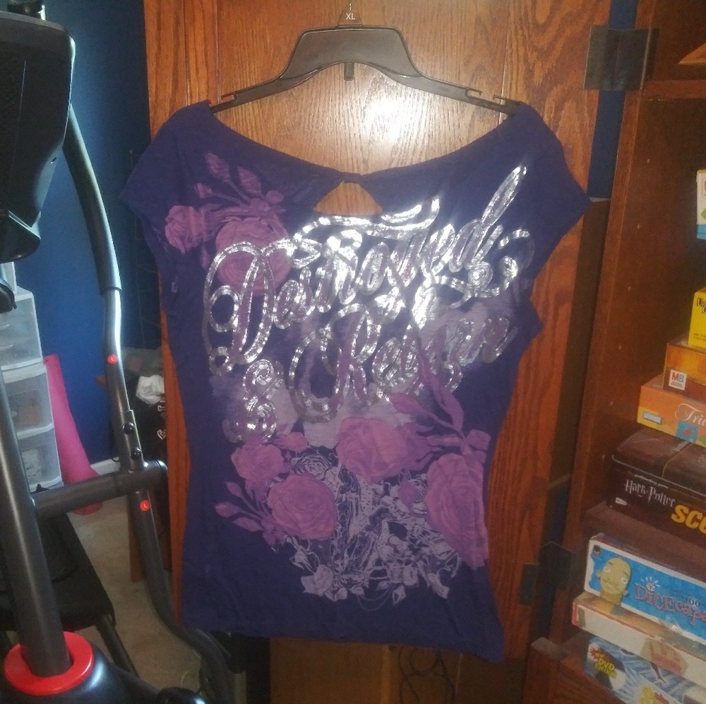 Jimmyz Brand purple short sleeve tee